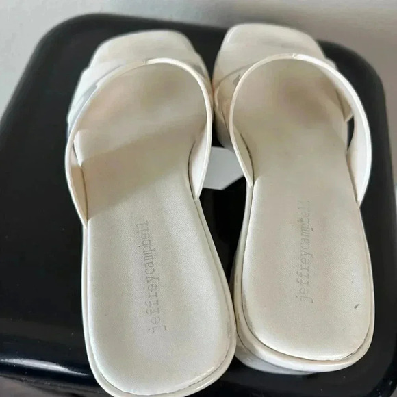 Jeffrey Campbell Platform Bubblegum Mule Sandals Cream Shiny Size 8 - Picture 6 of 11